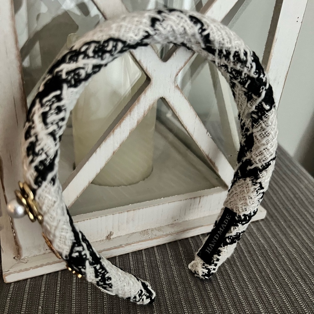 NEW Fashion Headband Handmade Black White Gold w/ Camellia Flowers Fashion Pearl